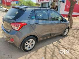 Hyundai Grand i10 2015 Petrol Well Maintained