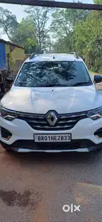 Renault Triber 2023 Petrol Well Maintained
