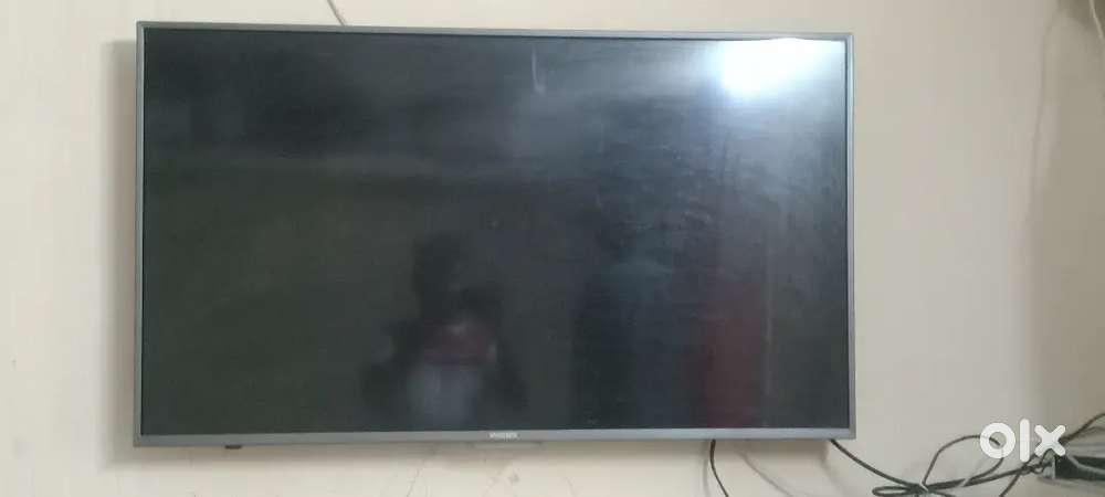 Philips T.V smart tv 42 inchs Good quality