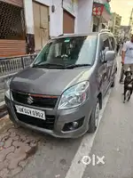 Wagon r 2016 top model in brand new condition.