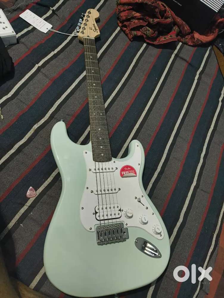 Fender Squier Stratocaster Electric Guitar - Surf Green