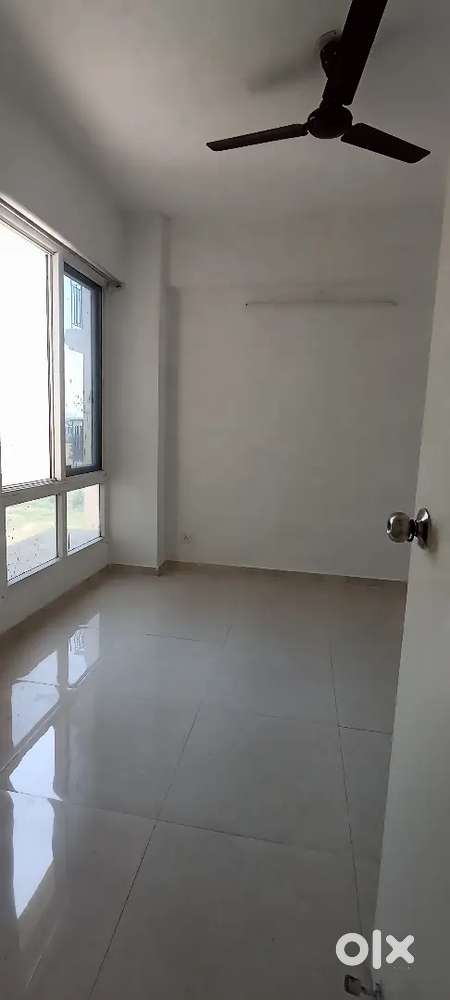2BHK Unfurnished Society Flat Available For Rent Near Hero Honda