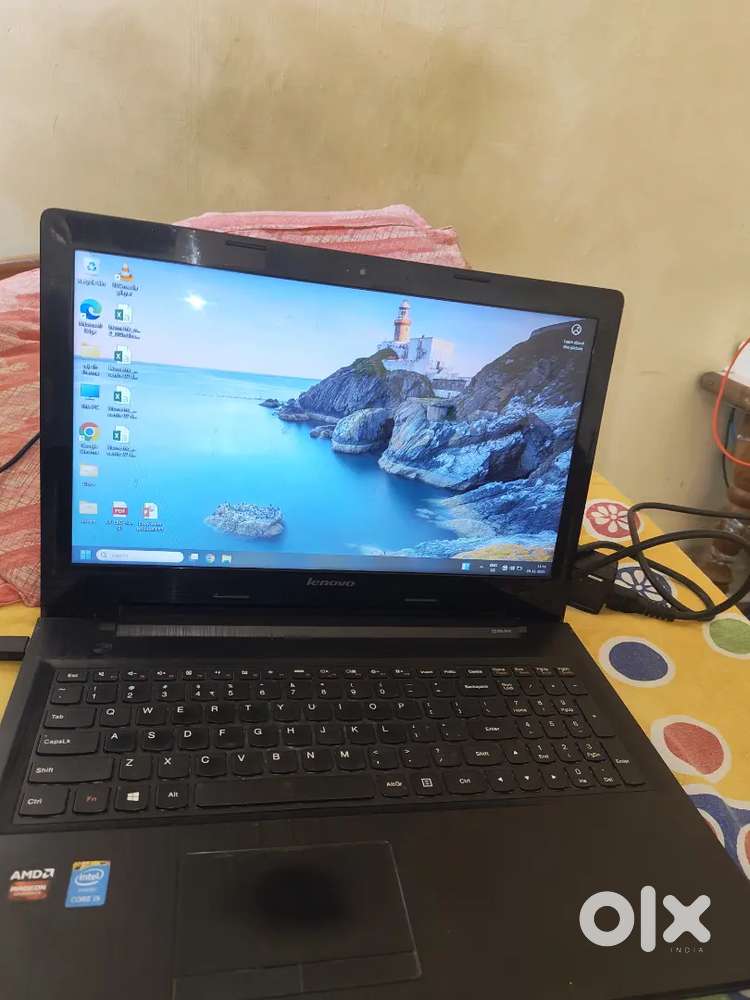 Lenovo i5 5200 Laptop 15 inch