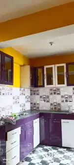 3bhk big semi furnished flat for rent near bekarbandh