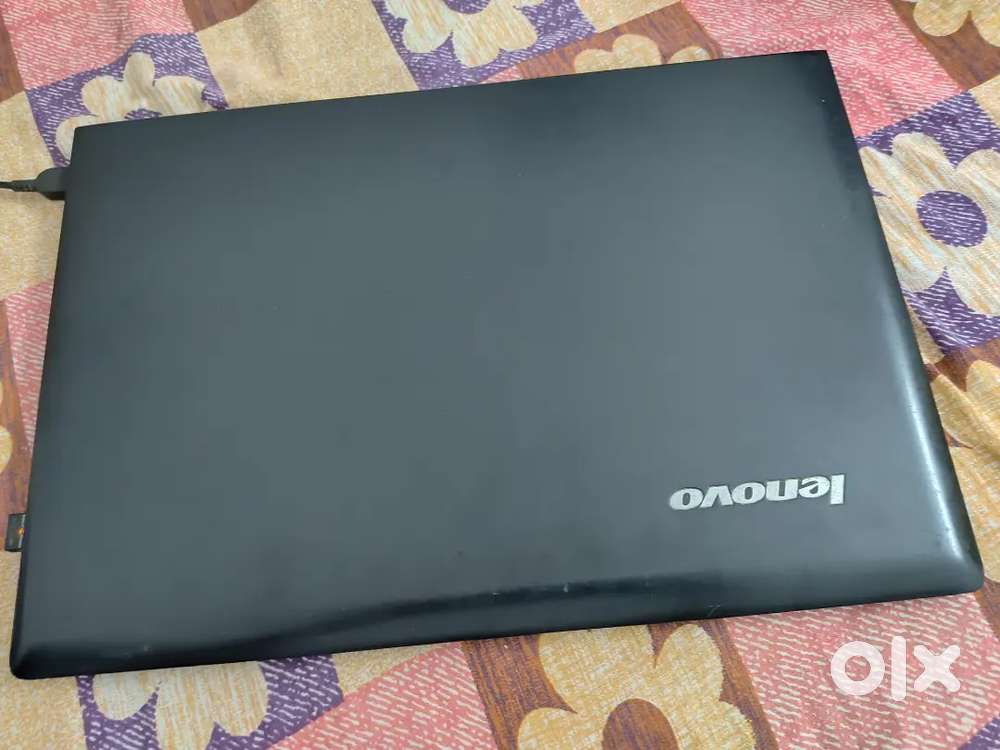 Lenovo G50 45 used Laptop  with AMD A8 Processor and Raidon Graphics