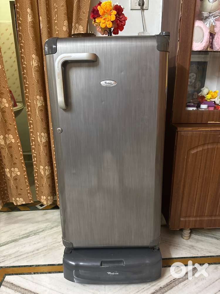 Whirpool single door fridge
