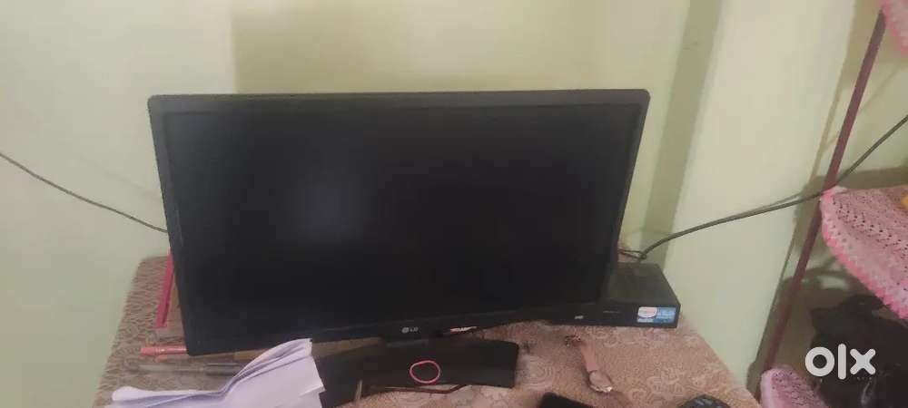 LG LED TV 22'