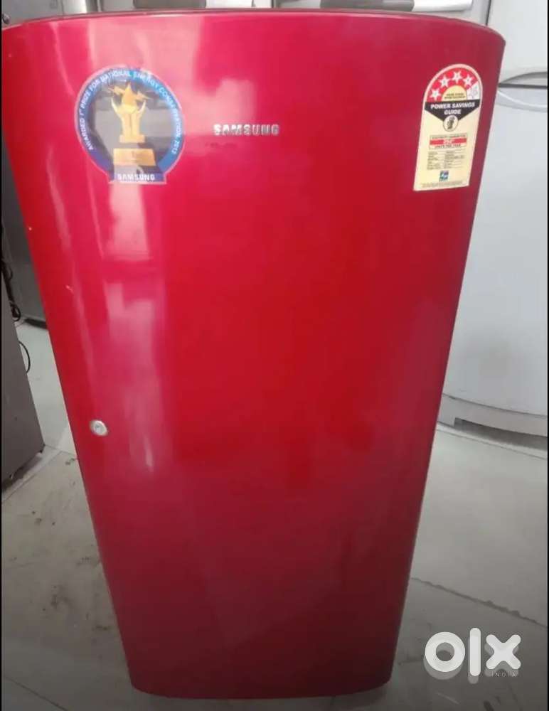 Samsung single door red colour 190 litres 5 star rating refrigerator