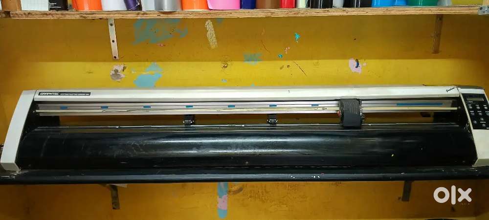 Graphtec sticker 4 feet cutting machine
