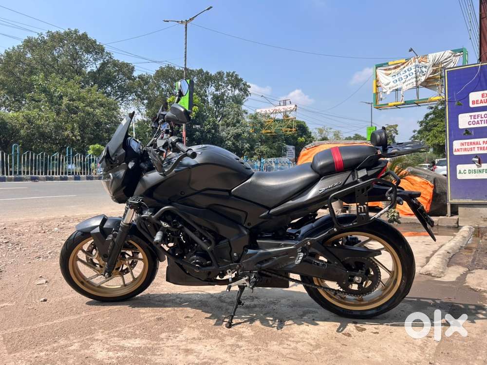 Hybrid touring motorcycle. Full touring kit included