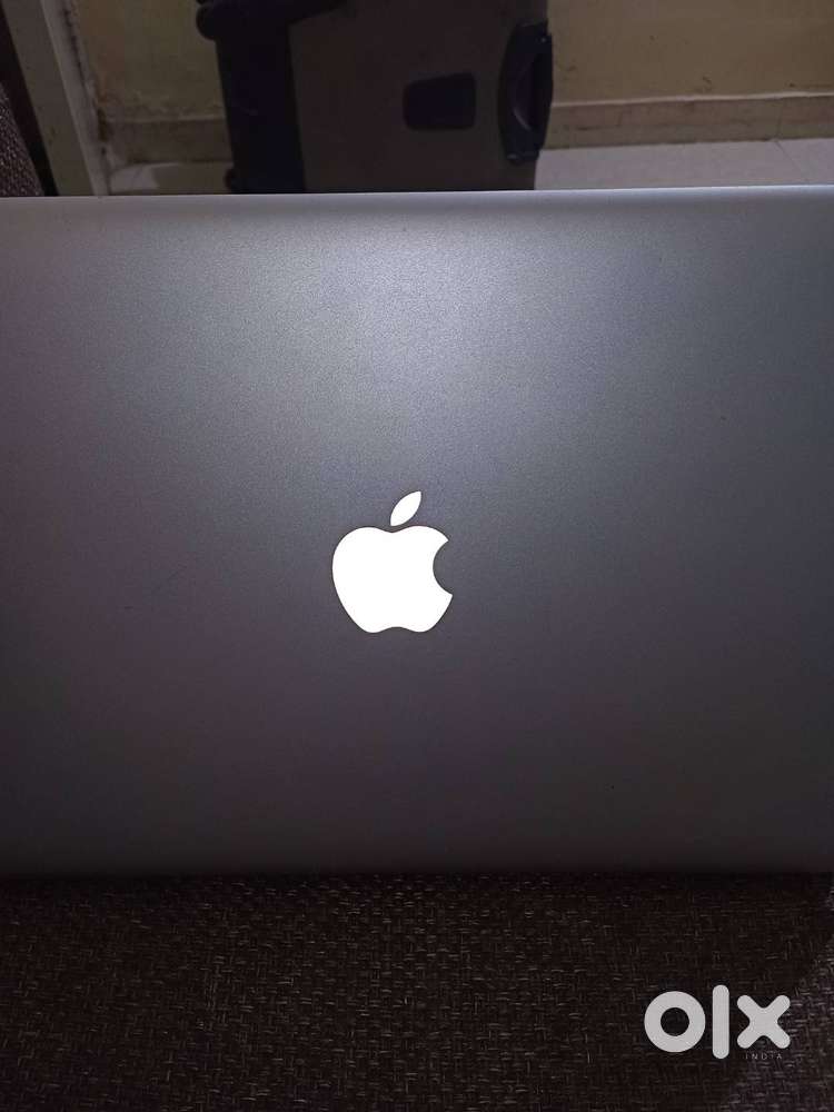 Apple MacBook Pro 13 USA Purchase