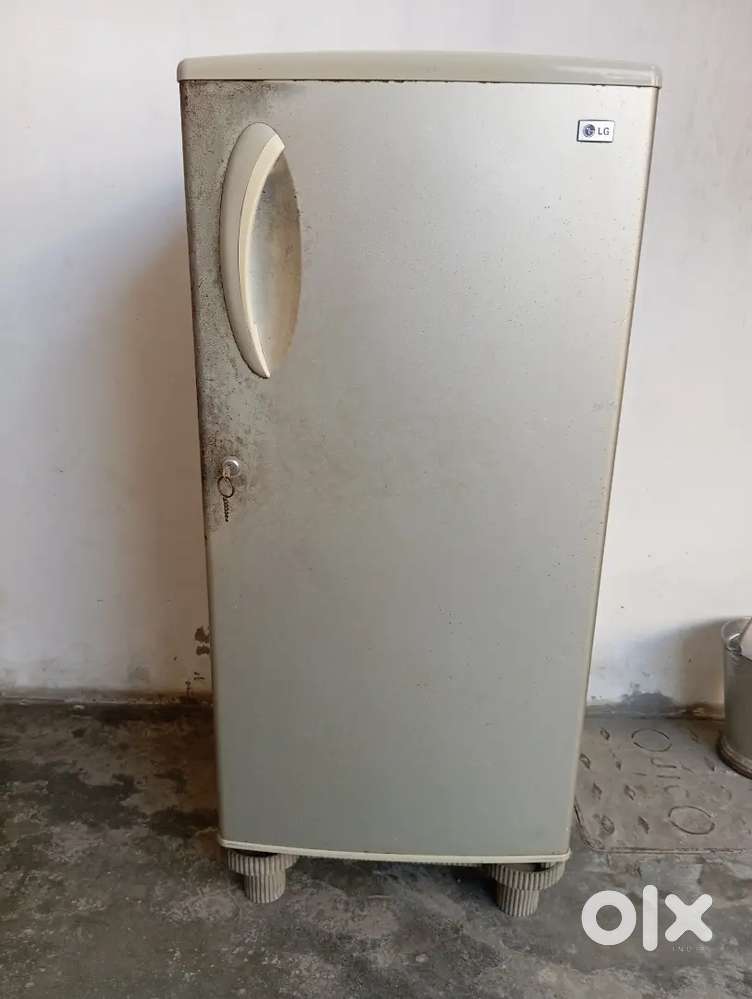 LG refrigerator 165 letter