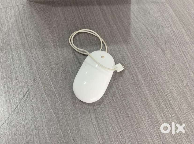 Apple wired Mouse / used device / with bill  and warranty