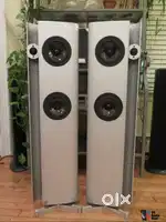 Vienna Acoustics Schonberg Webern Berg Subson speaker