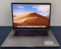 Apple Macbook Pro Intel Core i7 8th Gen - (16 GB/256 GB) 4Gb Graphics