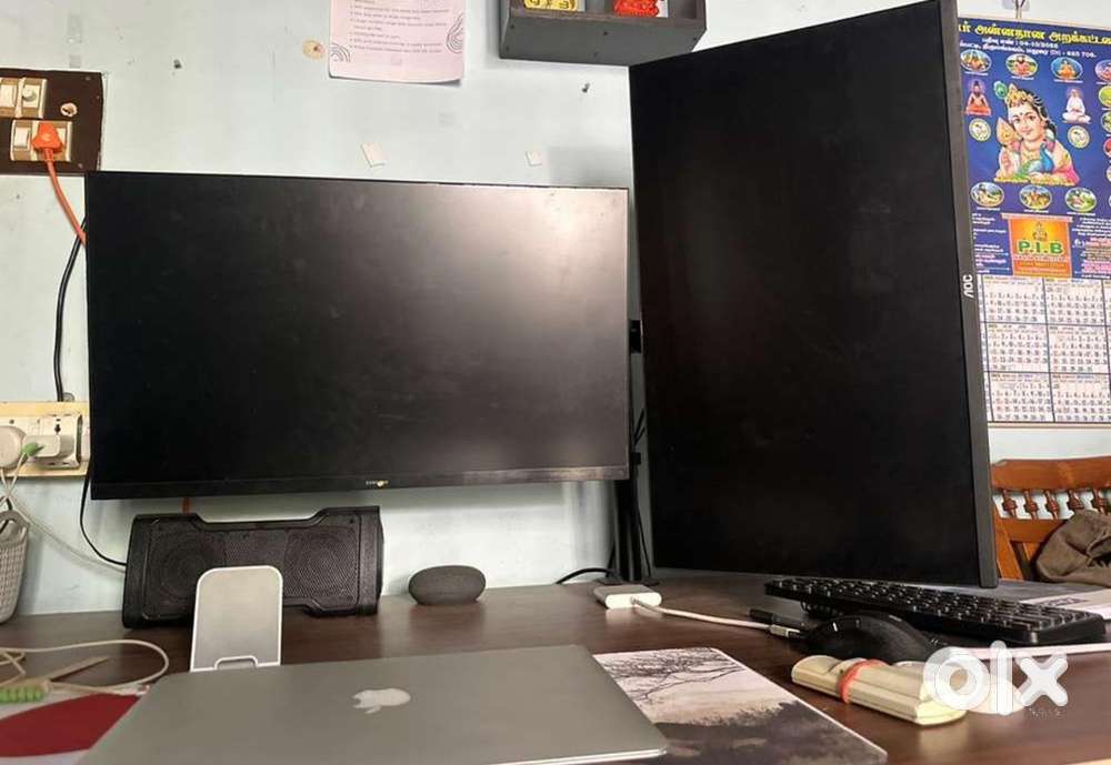 Dual montiors with desk mount and usb A to HDMI converter