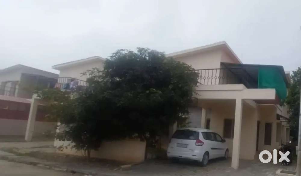 5 bhk Villa for rent