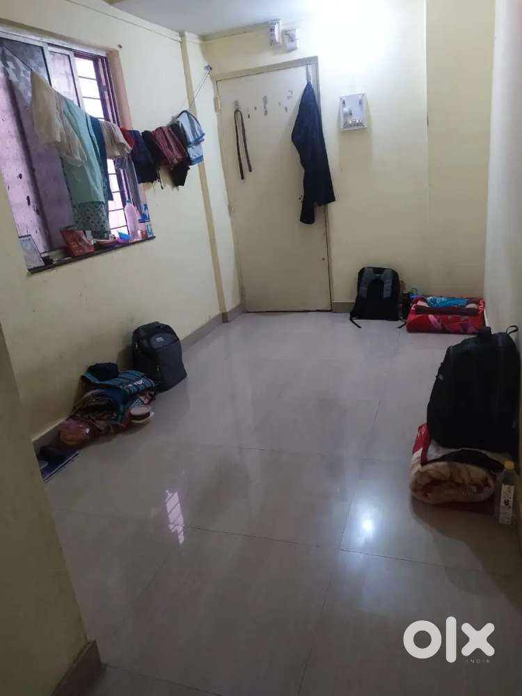 1 Female roommate required
