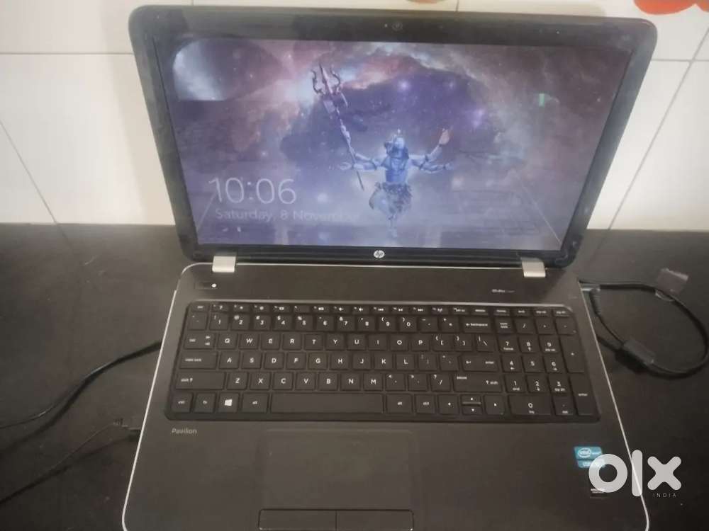 Hp laptop pavilion 8