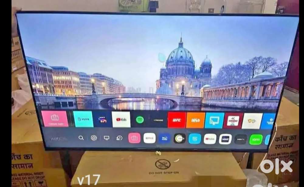 New box pack LED TV all sizes available Smart Android 1 year warranty