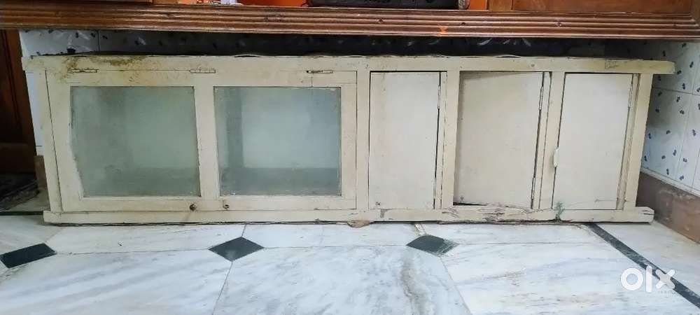 Watch Showcase Almira