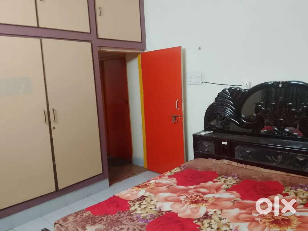 KARKHANA/ MARREDPALLY 
DOUBLE BEDROOM, FULLY FURNISHED, AIRCONDITIONER