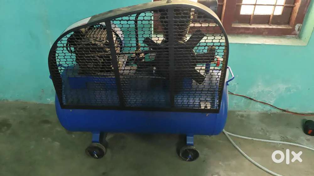 Compressor (mechanical heavy machinery )