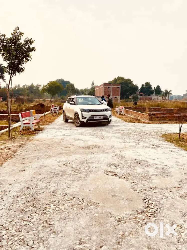 Ansal–Sushant Golf City के पास Ready Plots – LDA NOC के साथ