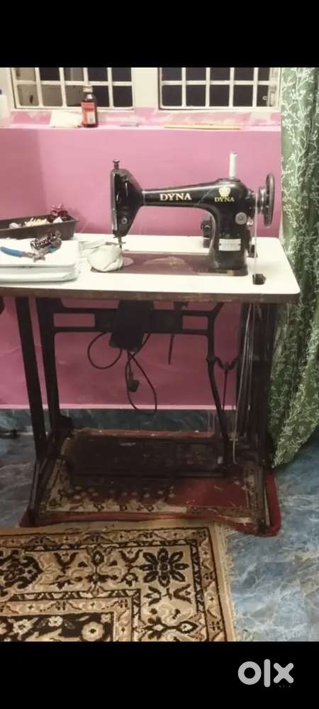 tailor machine