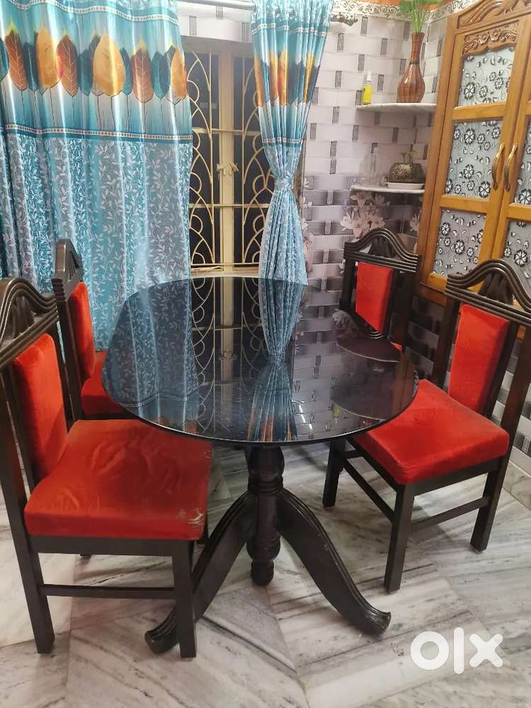 Dining table with chairs