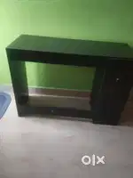 Computer desk