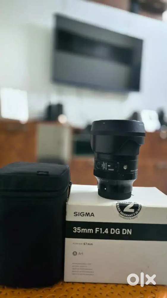 Sony  mount 35mm 1.4 Dg Dn lenss