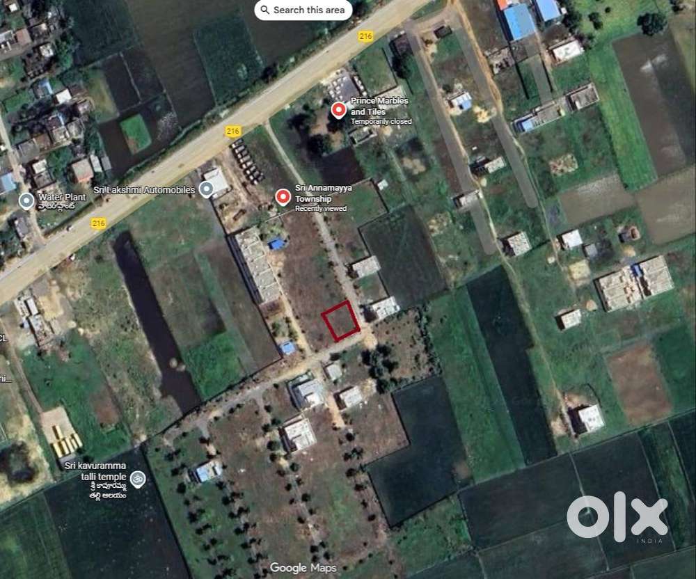 Corner plot for sale in Cherukupalli