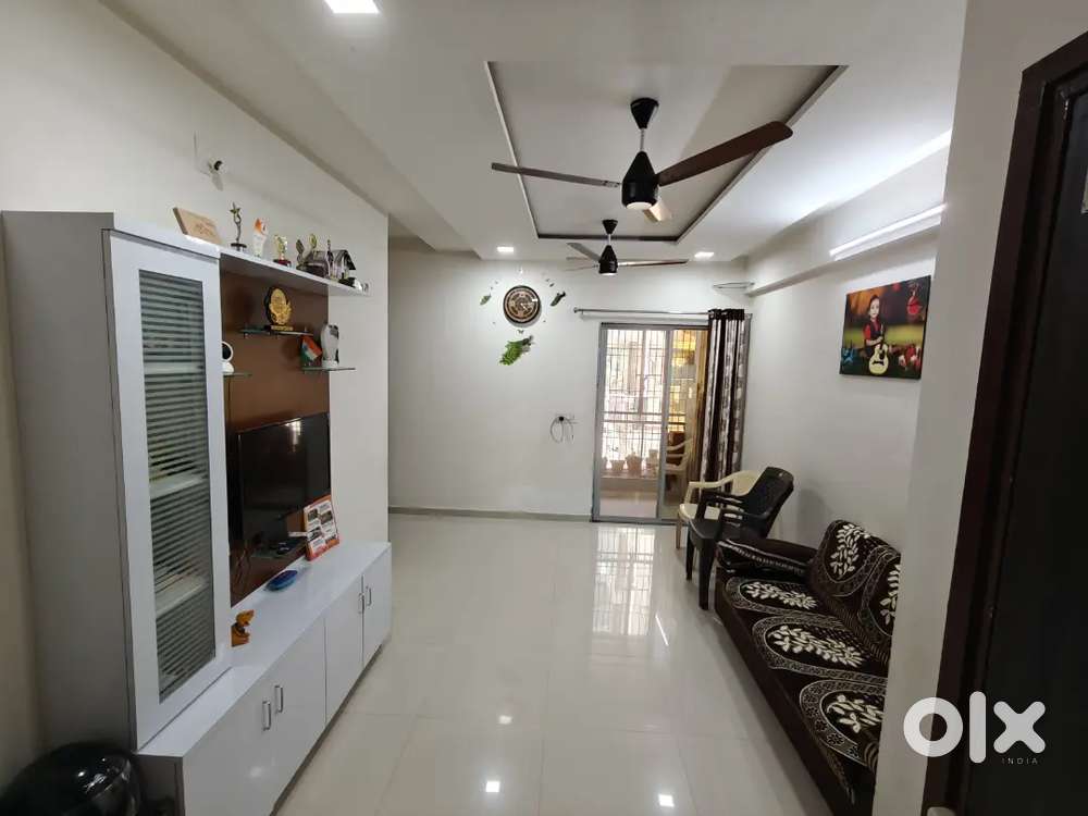 2BHK Flat for Sale in Chhani – Semi-Furnished & Prime Location
