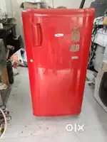 Whirpool single door for sale working perfect and good out looking.