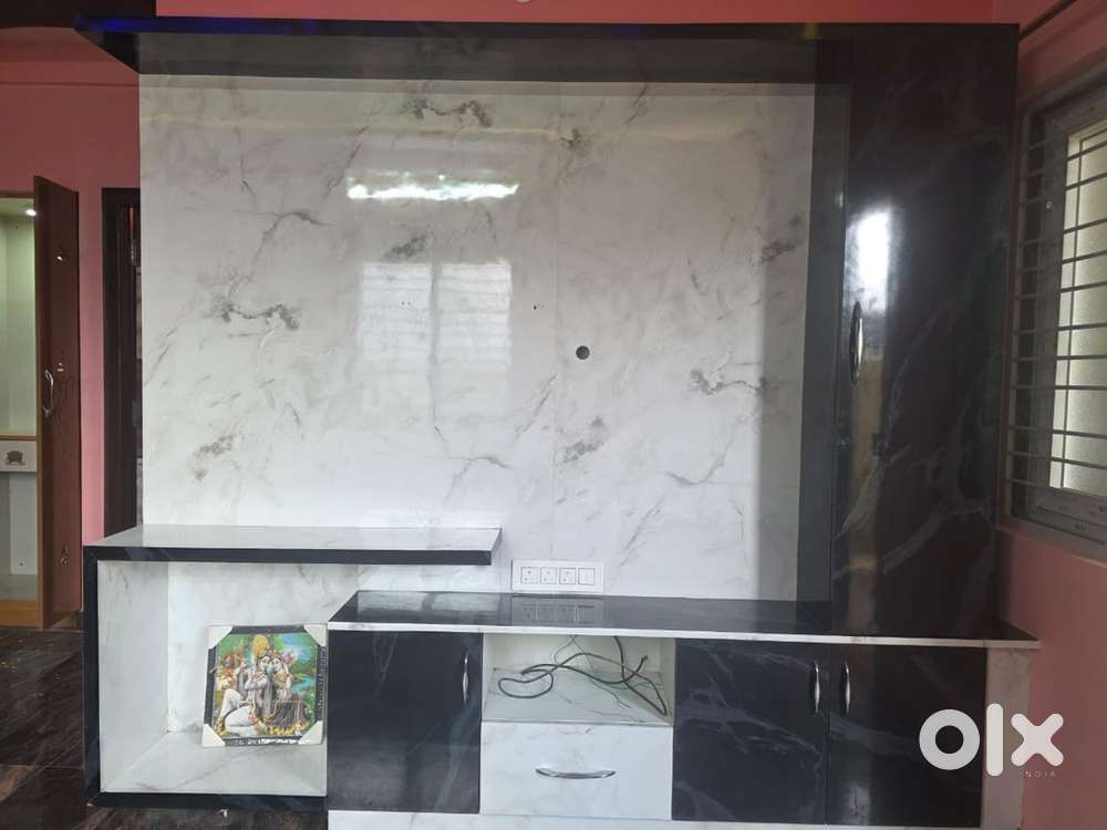 1 st follr home well maintain clen and safety camer is there