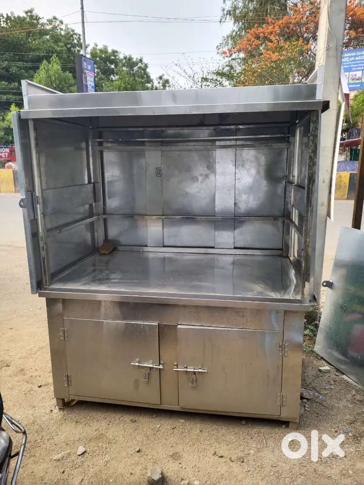 S.S stall & sugar cane machine for sell