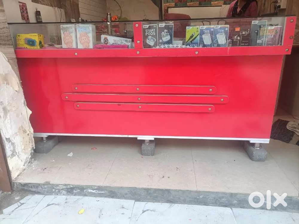 I'm Selling My Shop Counter Table