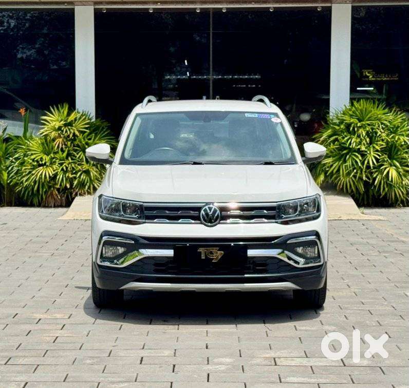 Volkswagen Taigun 1.0 TSI Highline AT, 2024, Petrol