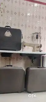 Sewing machine nd peti at rs 13000