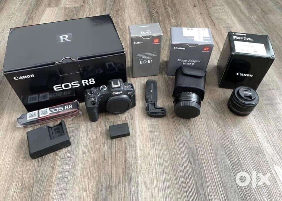 Canon EOS R8