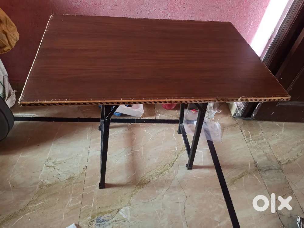 Study table