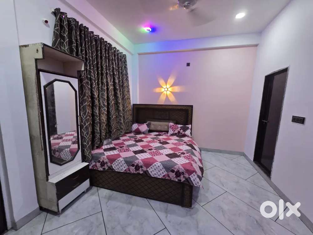 Furnished 1 RK available for bachelors opposite Bombay hospital