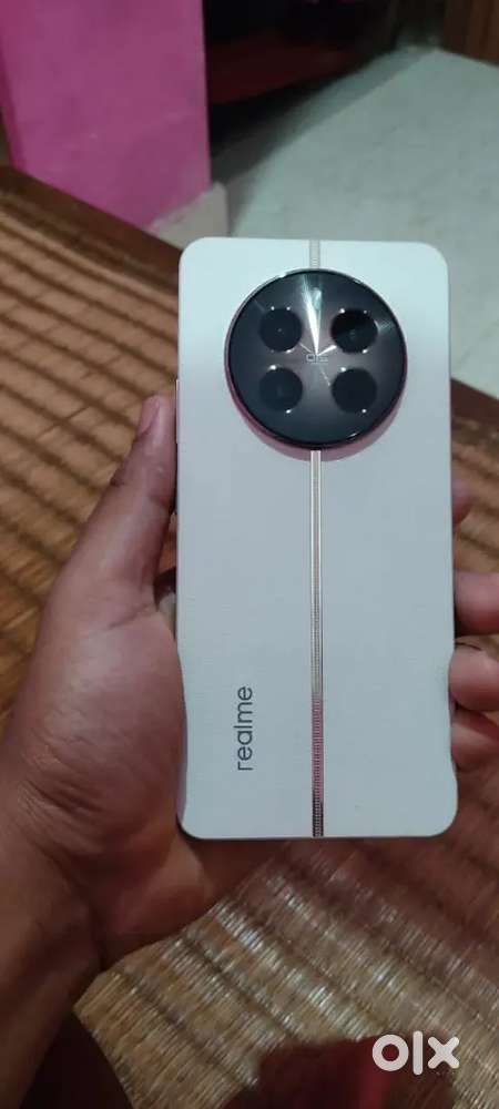 Realme 12 plus