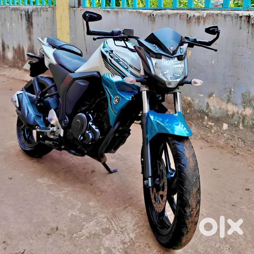 YAMAHA FZS v2 Fabulous condition