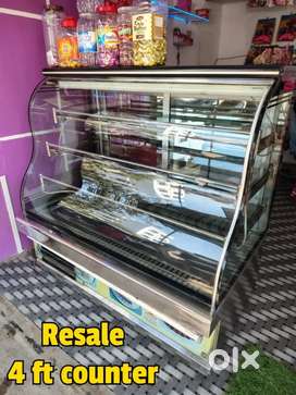 4 ft AC Display counter