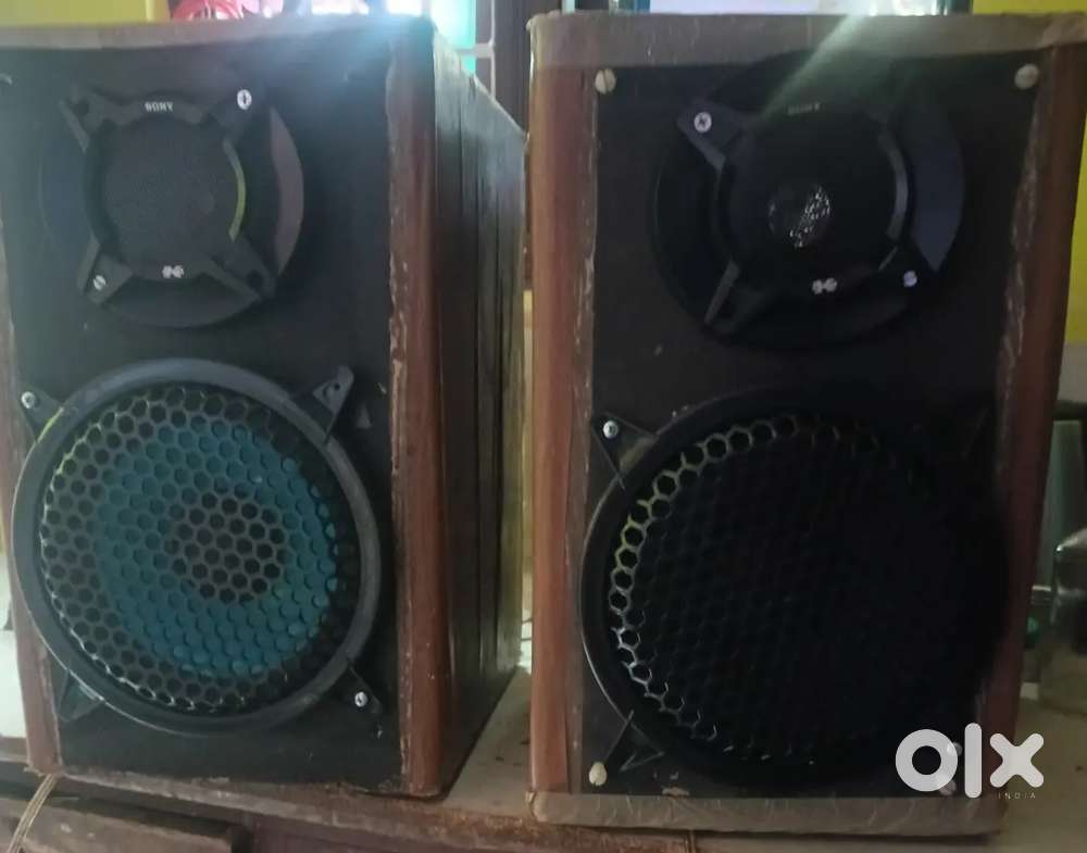 Speakers 2