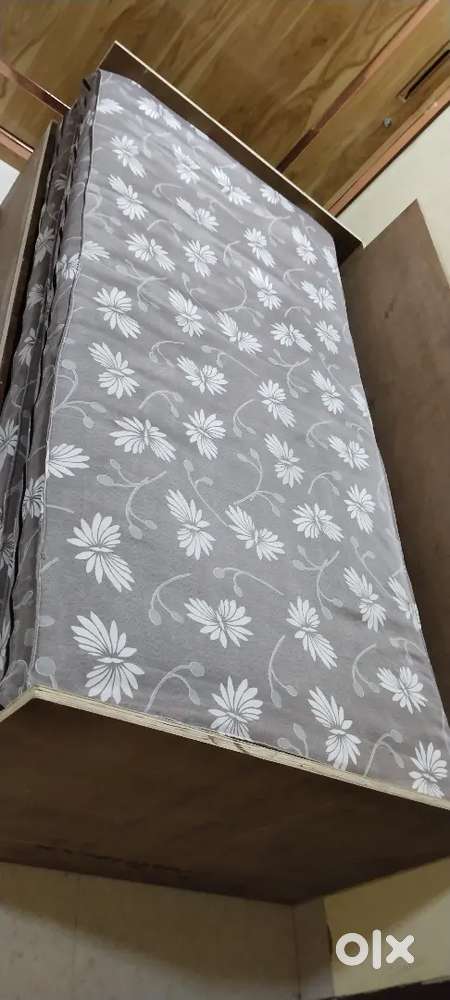 New 2 gadda top condition with covers