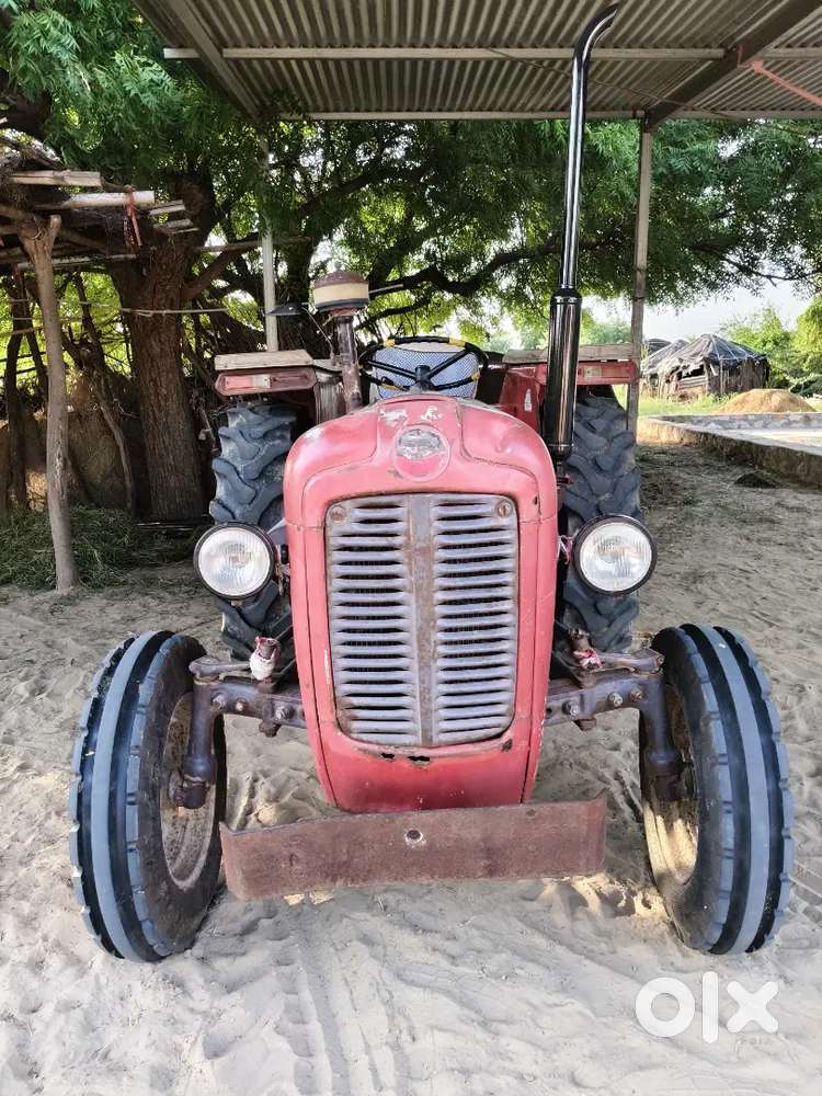Tractor 2005 model Kisi bhai ko chahie to jaldi sampark Karen