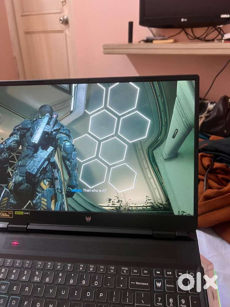 Acer Predator Helios Neo 16 i7 (13th gen)  RTX 4050
